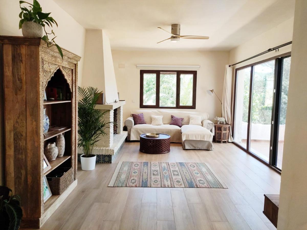 Bonita Casa Blanca En El Bosque. Villa Cordoba Dış mekan fotoğraf