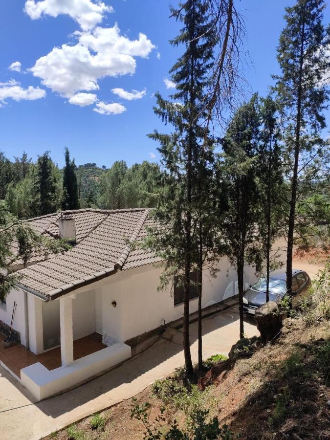 Bonita Casa Blanca En El Bosque. Villa Cordoba Dış mekan fotoğraf
